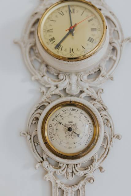 Orologio e barometro d'epoca